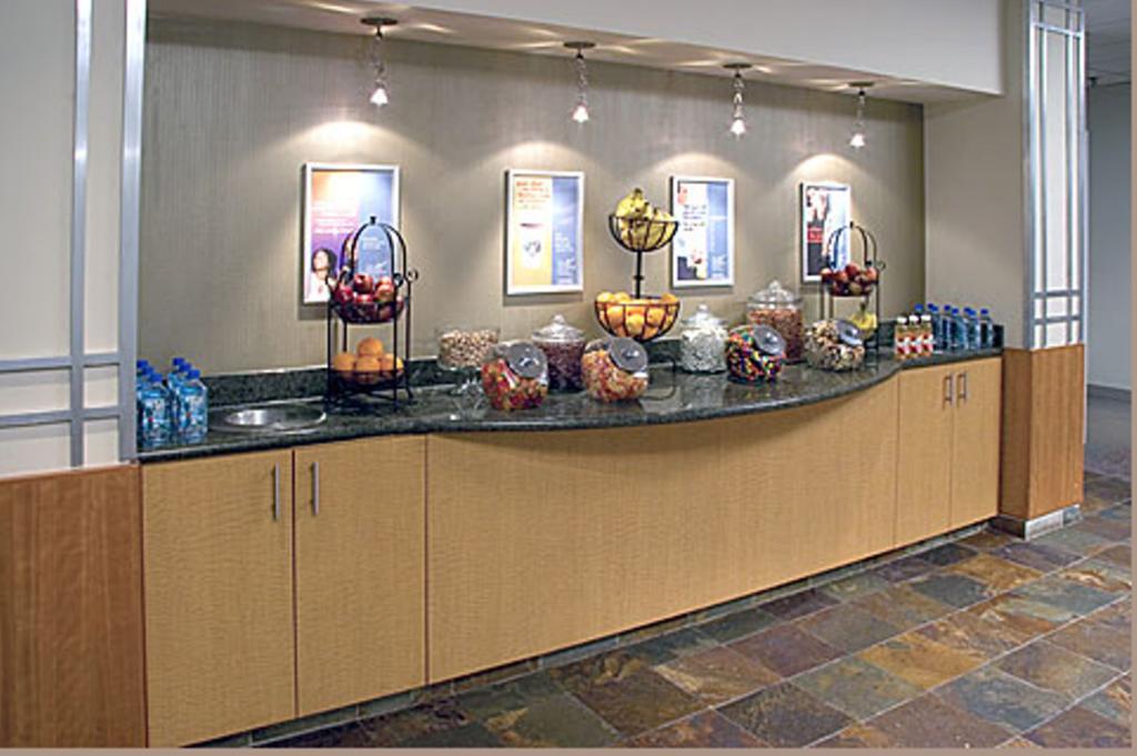 ホテルThe National Conference Center リーズバーグ エクステリア 写真